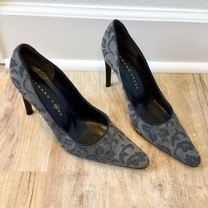 Richard Tyler Gray and Black Heels 👠
